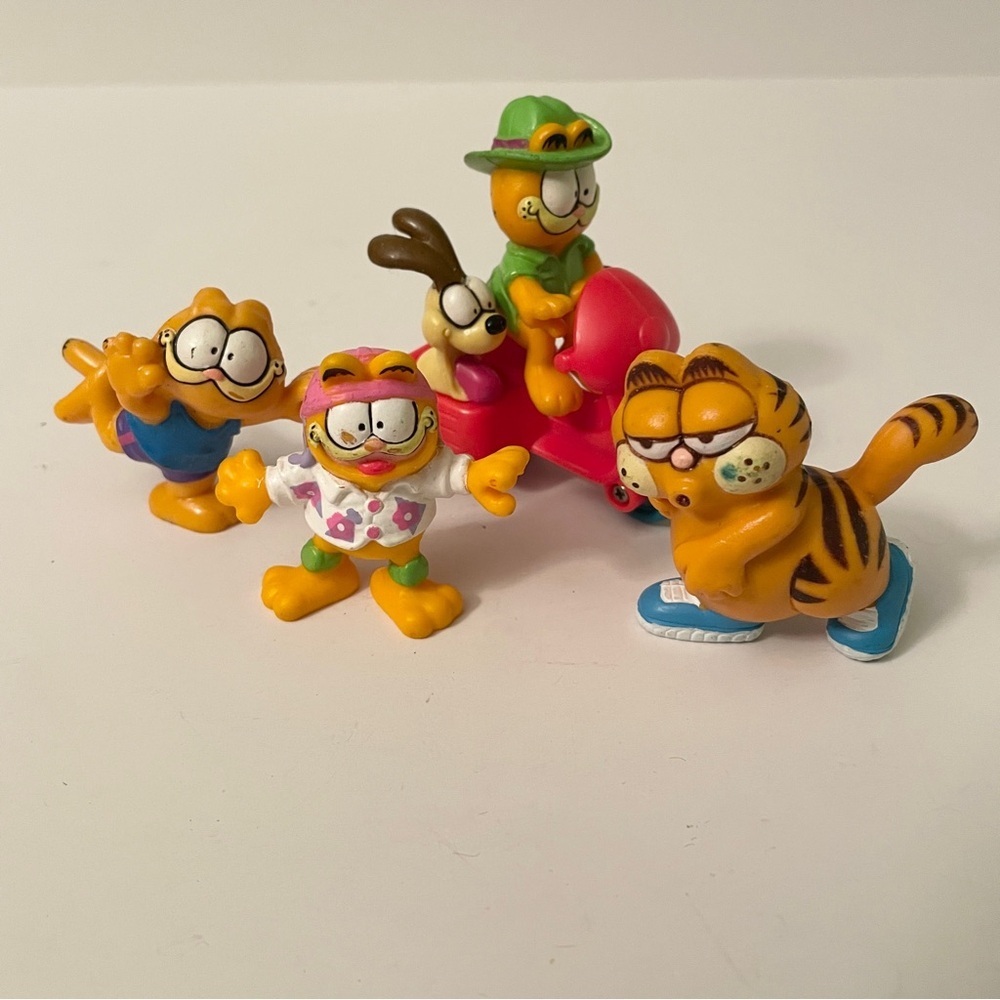 Vintage 80s Garfield & Odie PVC Figure Lot - Scooter, Aerobics, Hawaiian